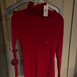Van Heusen Women's Red Turtleneck Sweater Size M New